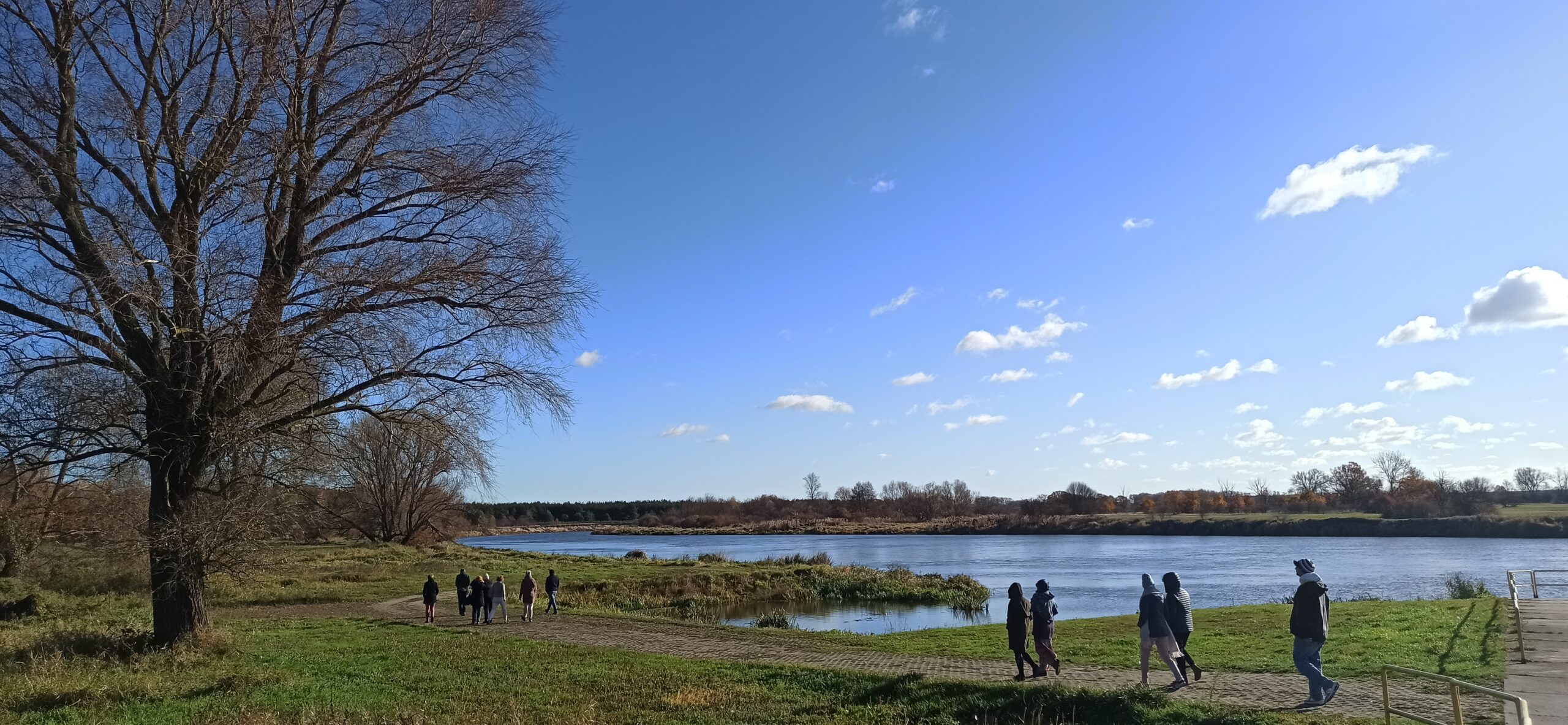 Panorama Bugu z uczestnikami rekolekcji